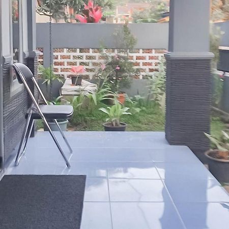 Triyoga Homestay Syariah Redpartner Sangkanurip المظهر الخارجي الصورة
