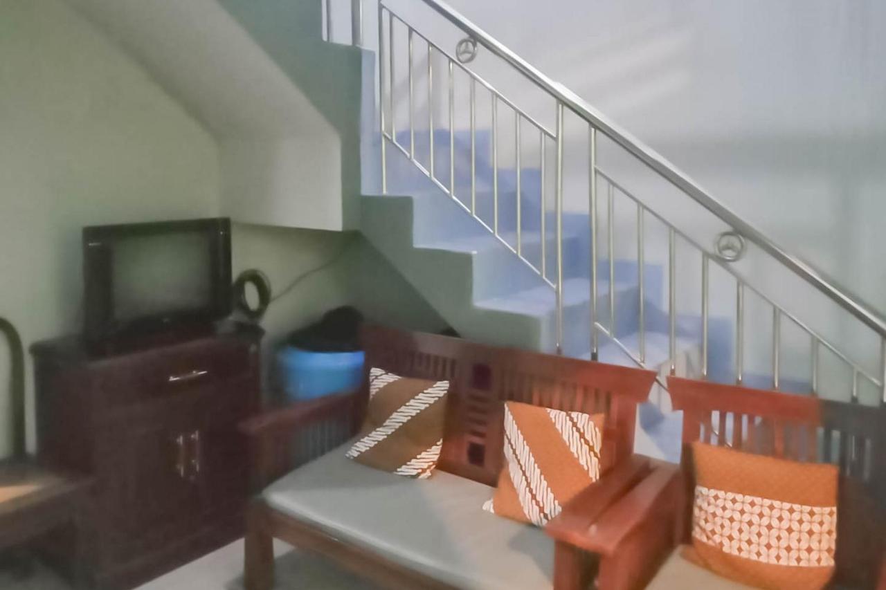 Triyoga Homestay Syariah Redpartner Sangkanurip المظهر الخارجي الصورة